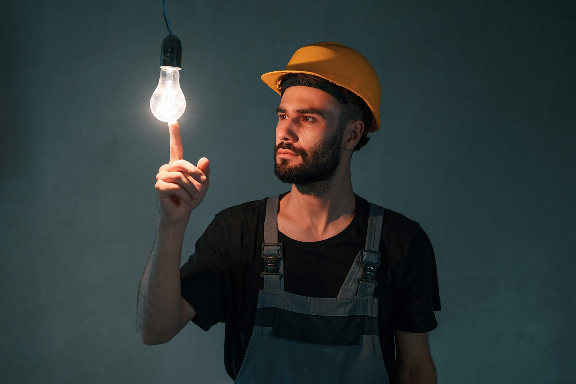 light-bulb-in-the-dark-room-the-man-is-making-rep-2023-11-27-05-11-14-VTQDHMQ.jpg light-bulb-in-the-dark-room-the-man-is-making-rep-2023-11-27-05-11-14-VTQDHMQ.jpg